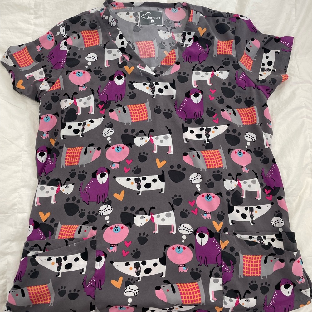 Scrub Top